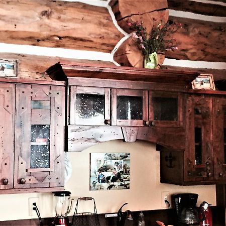 Mcdonald'S Ranch Lodge Gardiner Zewnętrze zdjęcie