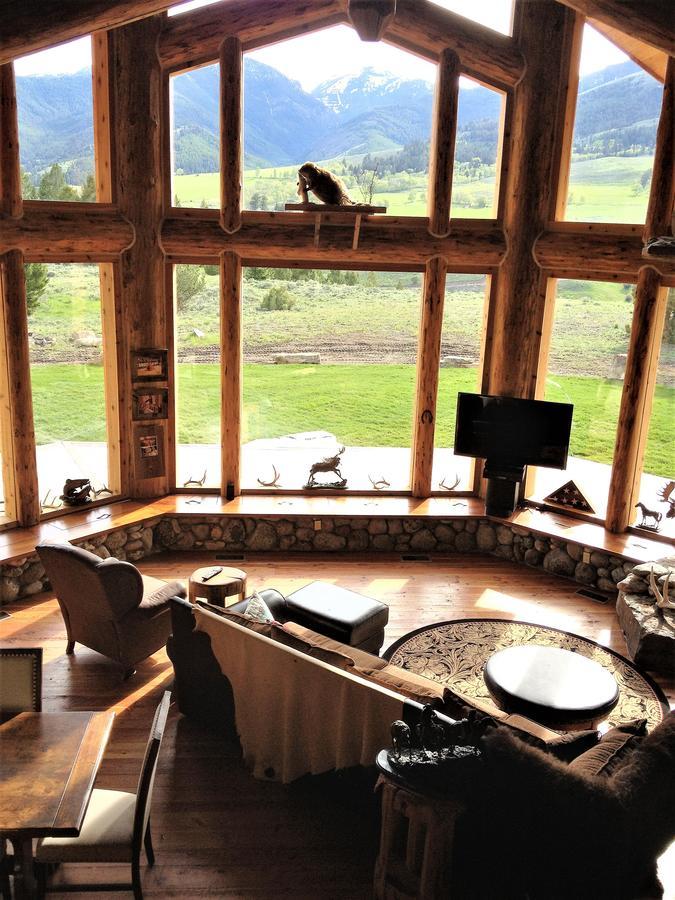 Mcdonald'S Ranch Lodge Gardiner Zewnętrze zdjęcie